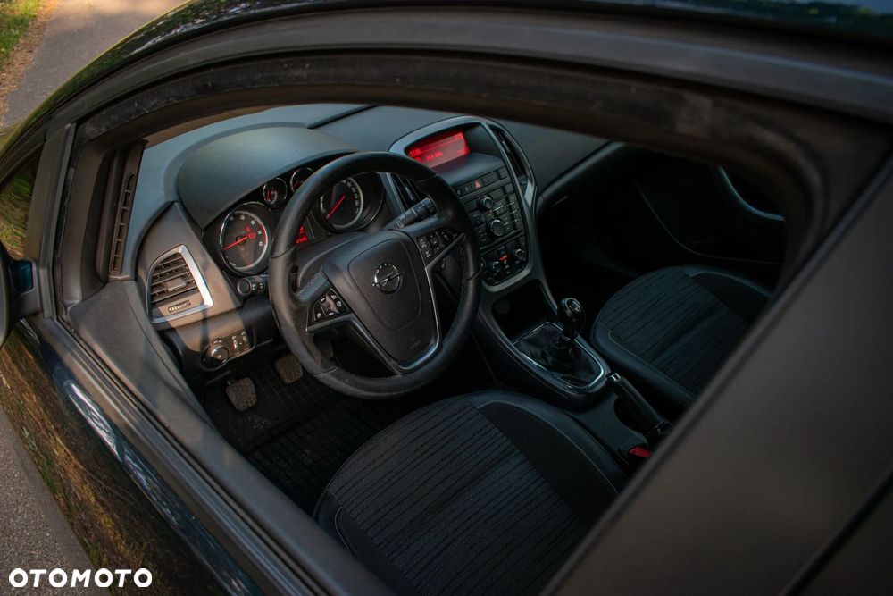 Opel Astra - 3
