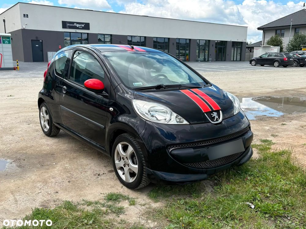 Peugeot 107 1.0 Trendy - 1