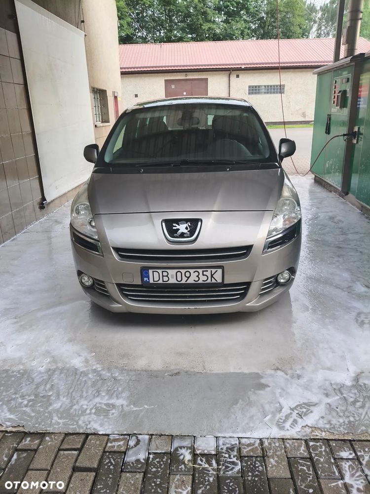 Peugeot 5008 1.6 HDi Premium - 5