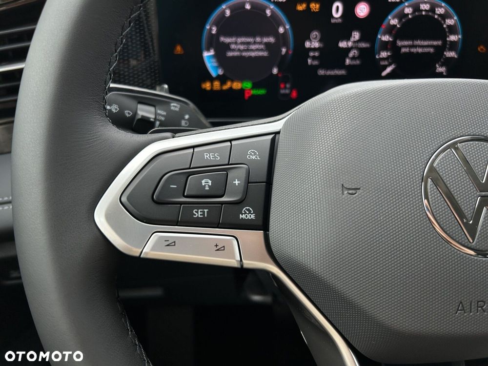 Volkswagen Tiguan - 16