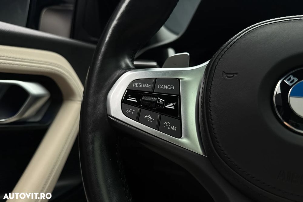 BMW M2 M240i xDrive - 19