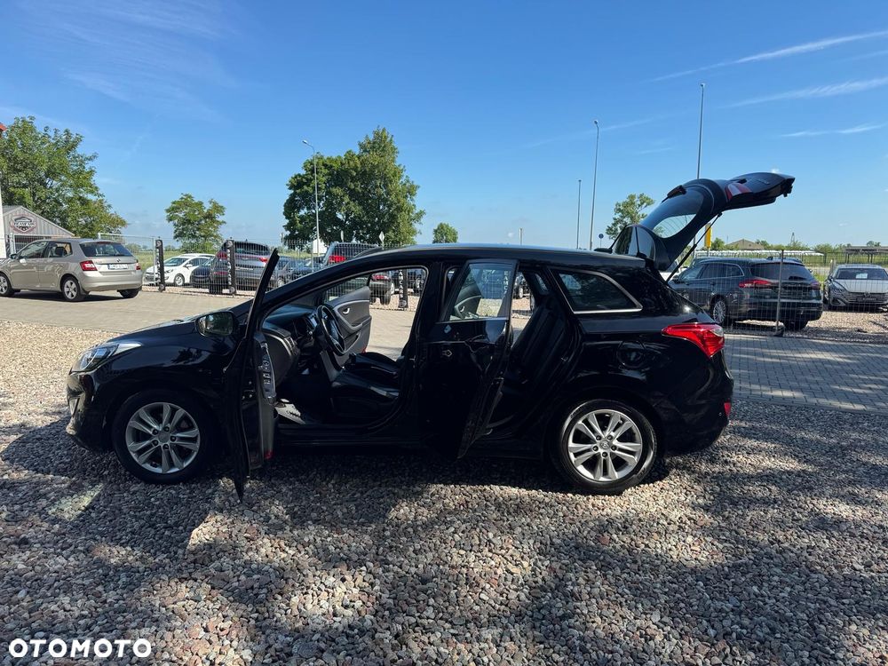 Hyundai i30 - 16
