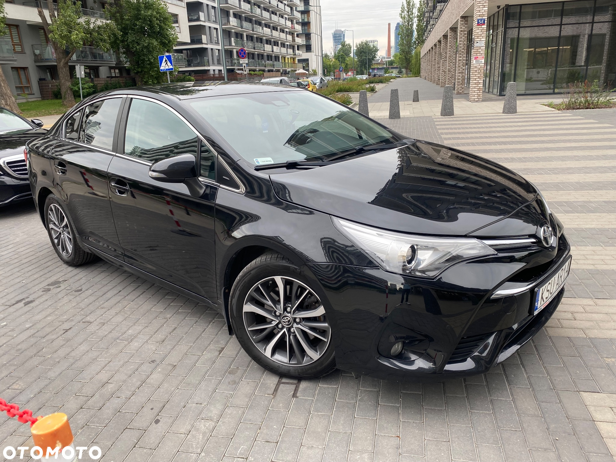 Toyota Avensis 2.0 D-4D Prestige - 6