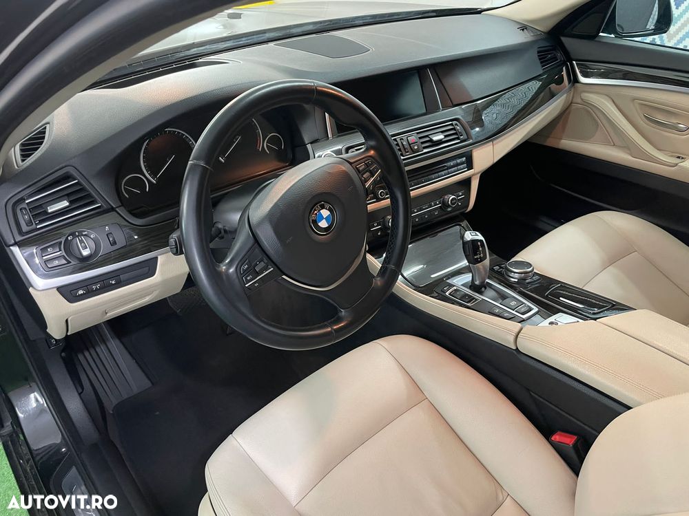 BMW Seria 5 520d xDrive AT - 9
