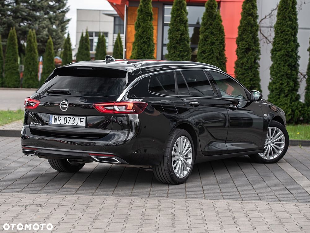 Opel Insignia 2.0 T 4x4 Innovation S&S - 13