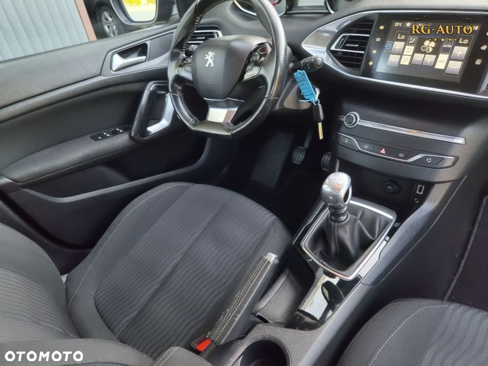 Peugeot 308 - 28