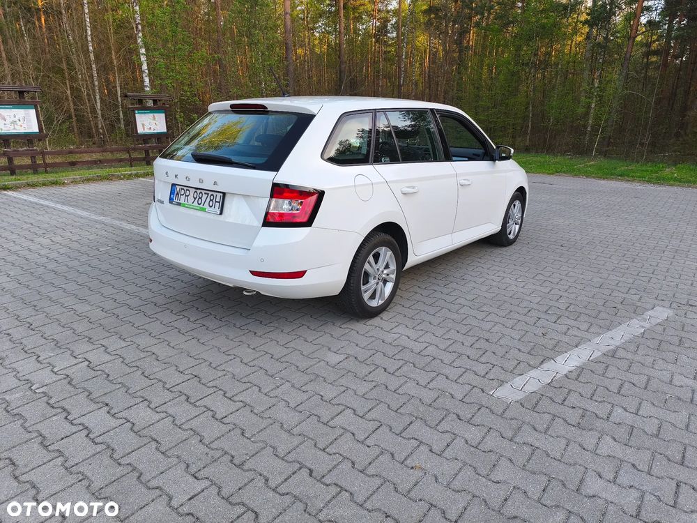 Skoda Fabia 1.0 TSI Active - 3