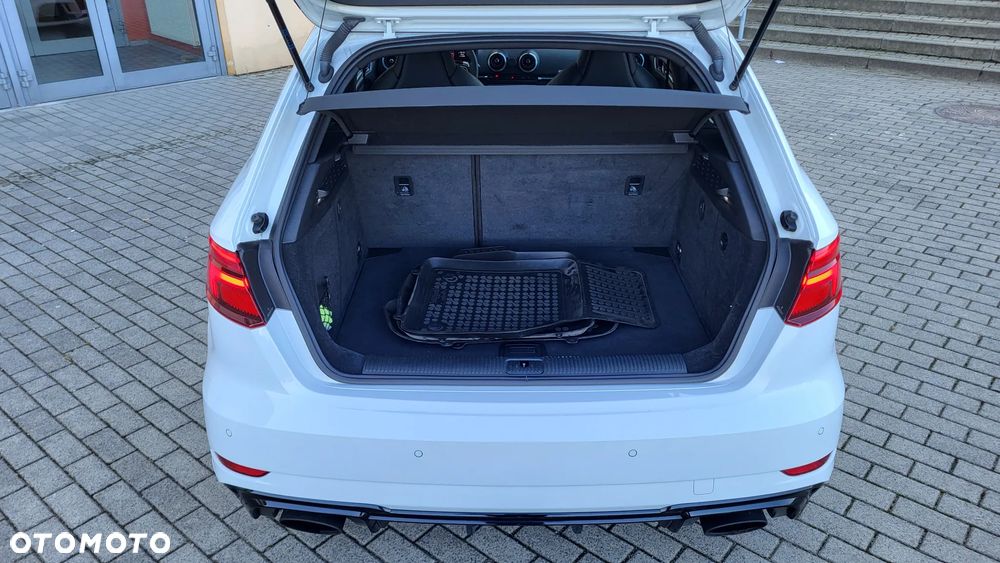 Audi RS3 Sportback 2.5 TFSI Quattro S tronic - 23
