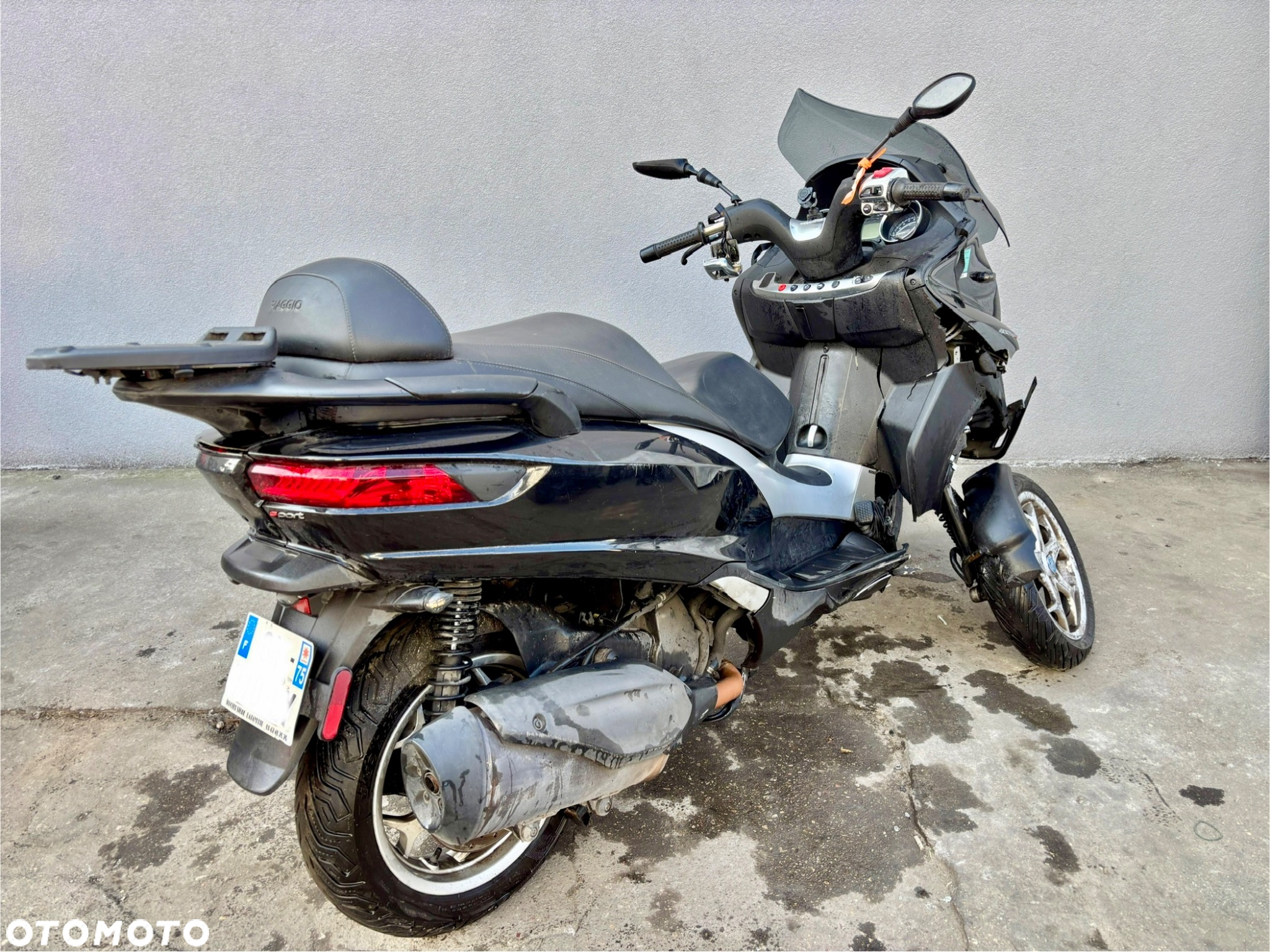 Piaggio MP-3 - 9
