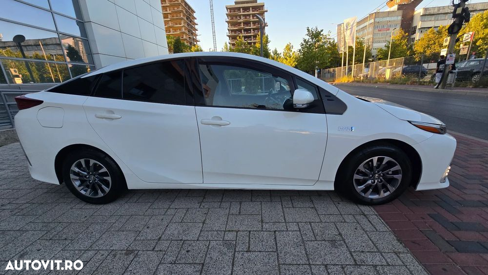 Toyota Prius Prime 1.8 HSD Dynamic - 2