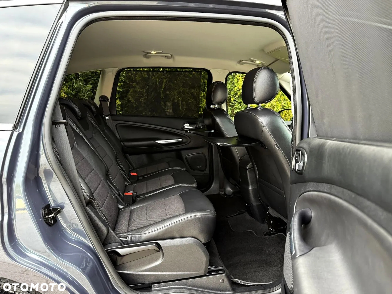 Ford S-Max - 37