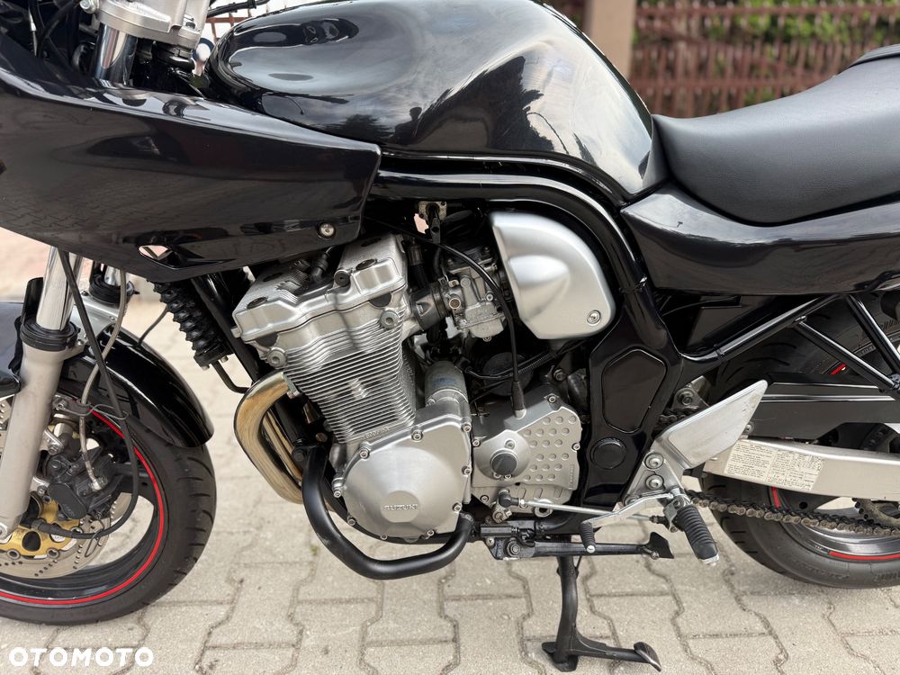 Suzuki Bandit - 24