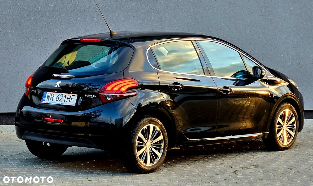 Peugeot 208 82 VTI Allure - 4