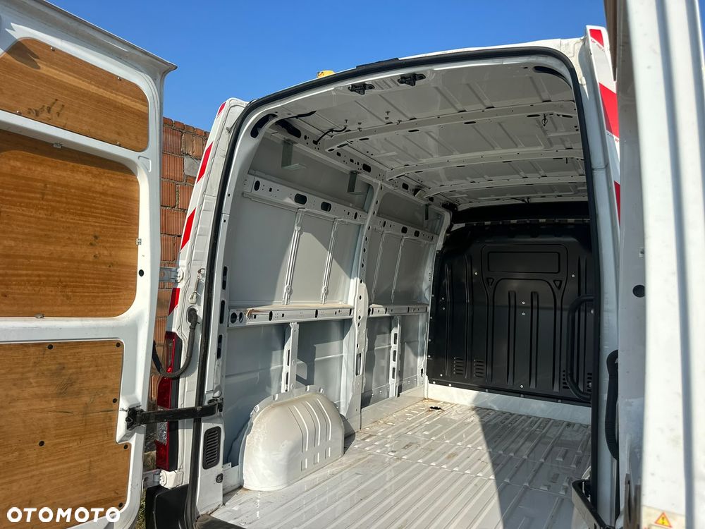 Renault MASTER _ 2023r _ AUTOMAT _ 2.3 DCI 150KM _ Tylko 85.000km ! - 18