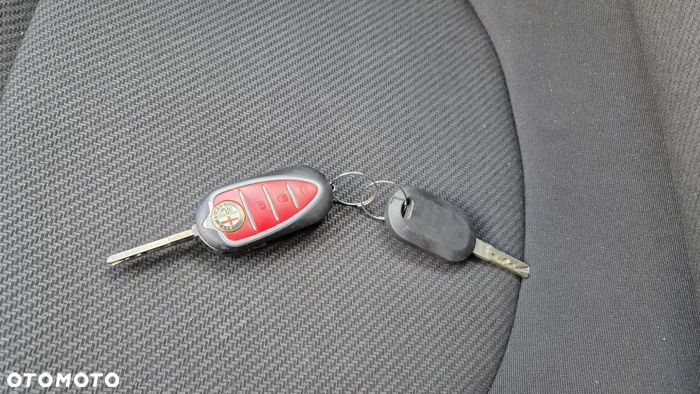 Alfa Romeo Mito 1.4 16V MultiAir Turismo - 18