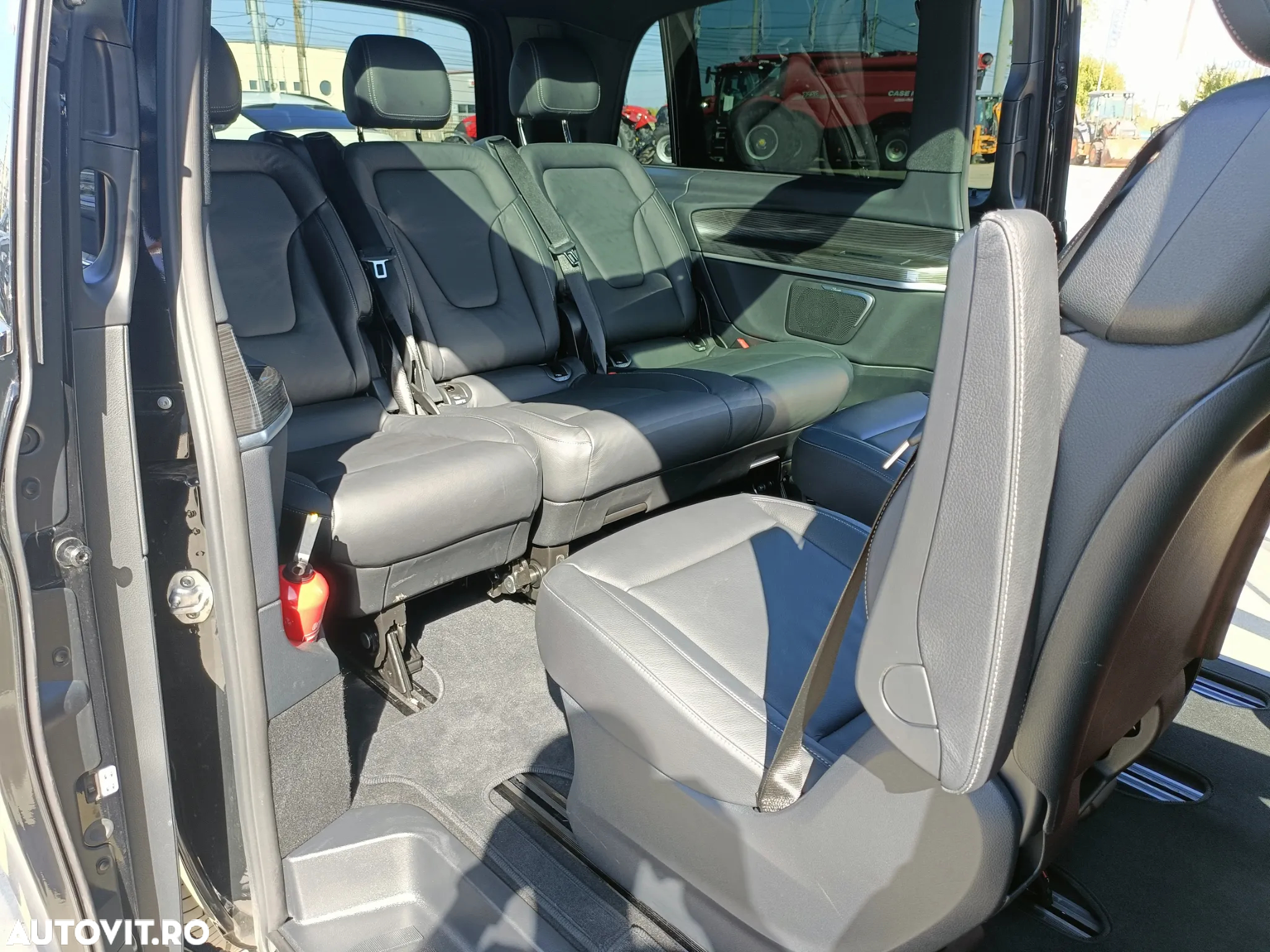 Mercedes-Benz V 300 d Combi Lung 237 CP AWD 9AT Avantgarde - 25