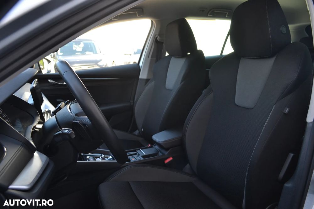 Skoda Octavia 2.0 TDI DSG Tour - 13