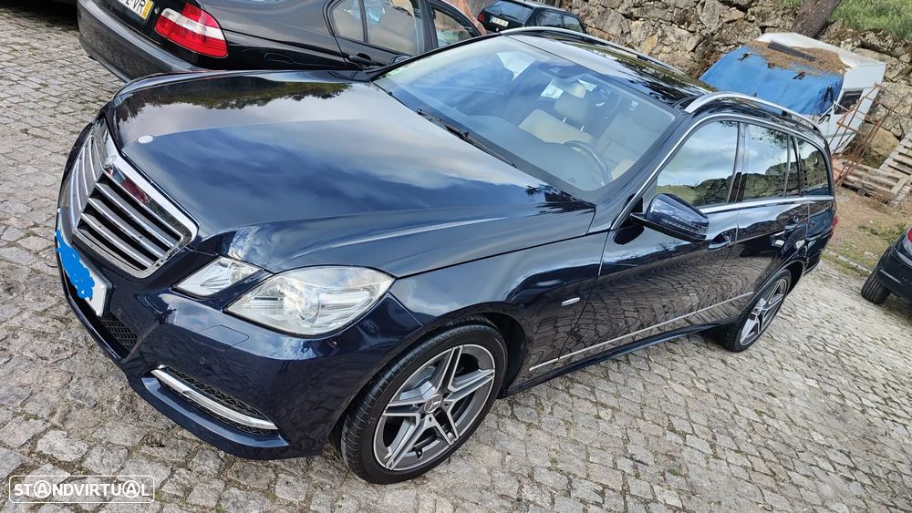 Mercedes-Benz E 220 CDi Avantgarde BlueEfficiency Auto - 10