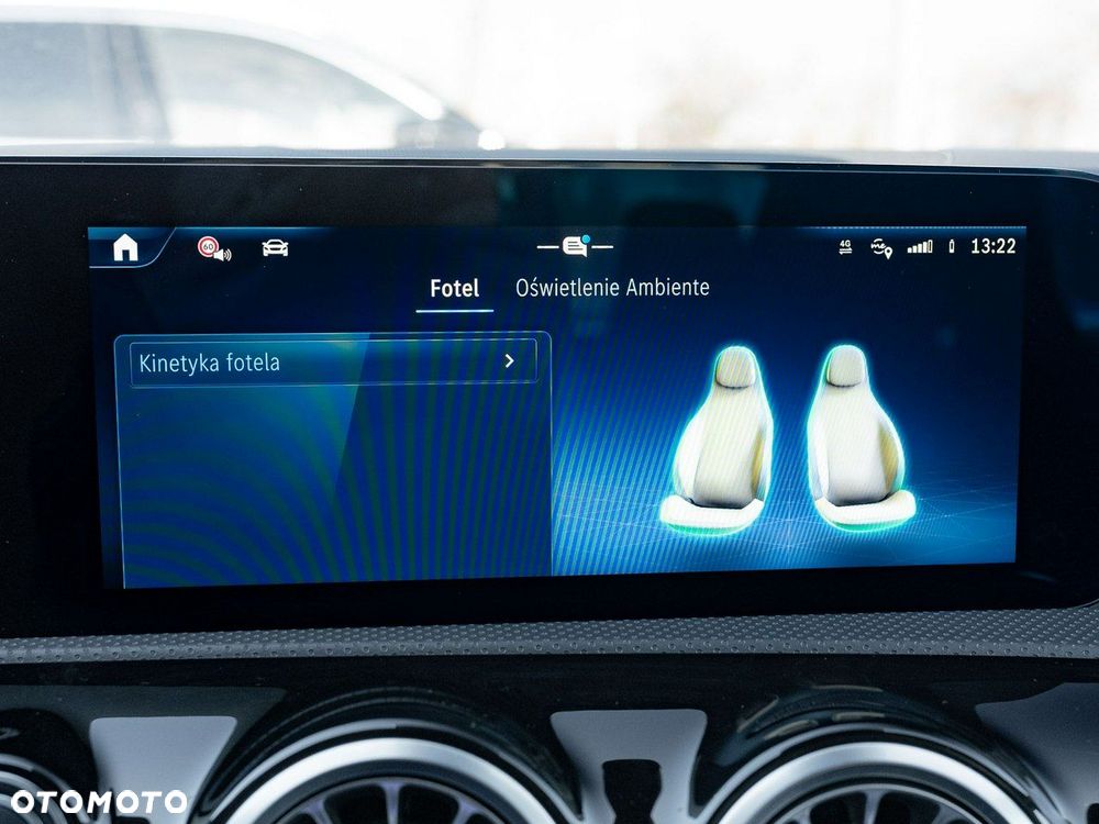 Mercedes-Benz CLA 200 mHEV 7G-DCT - 23