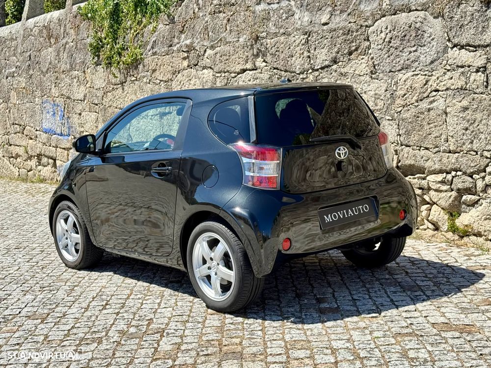 Toyota iQ 1.33 VVT-i 2 MultiDrive EP+NAVI+Bluetooth - 3