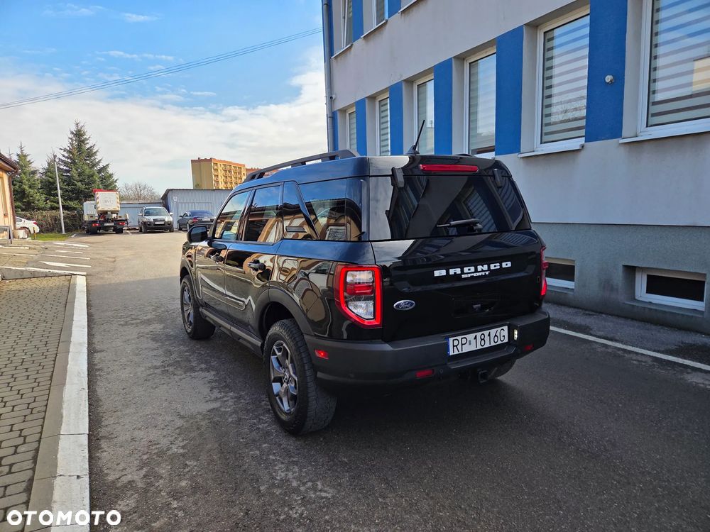 Ford Bronco - 3
