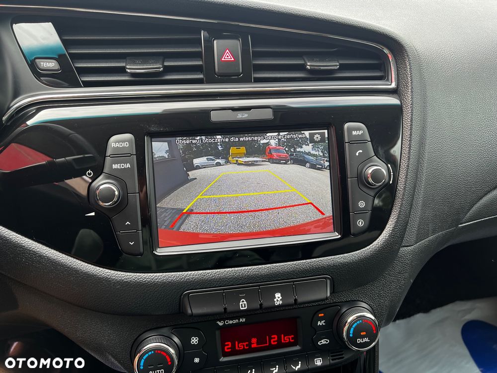 Kia Ceed 1.4 CVVT Attract - 23