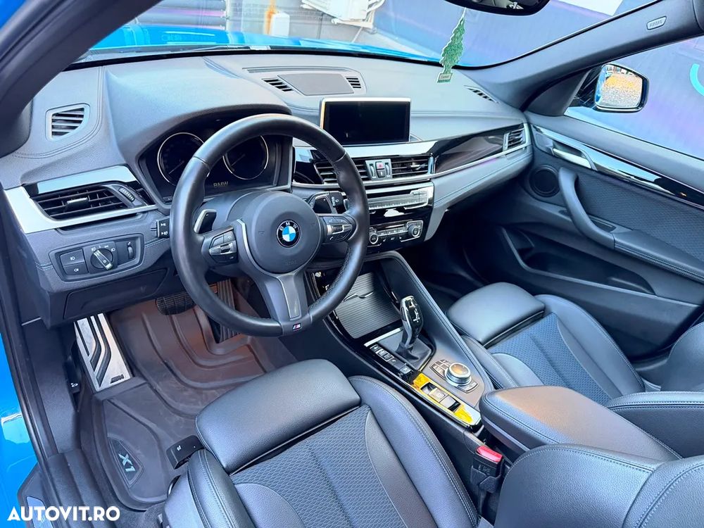 BMW X1 xDrive20i AT M Sport - 17
