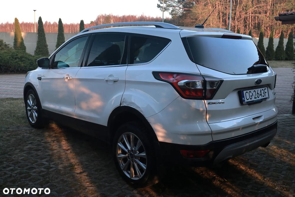 Ford Escape - 4
