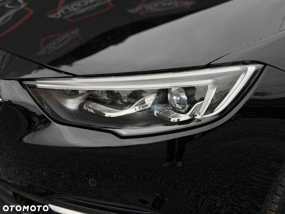 Opel Insignia - 12