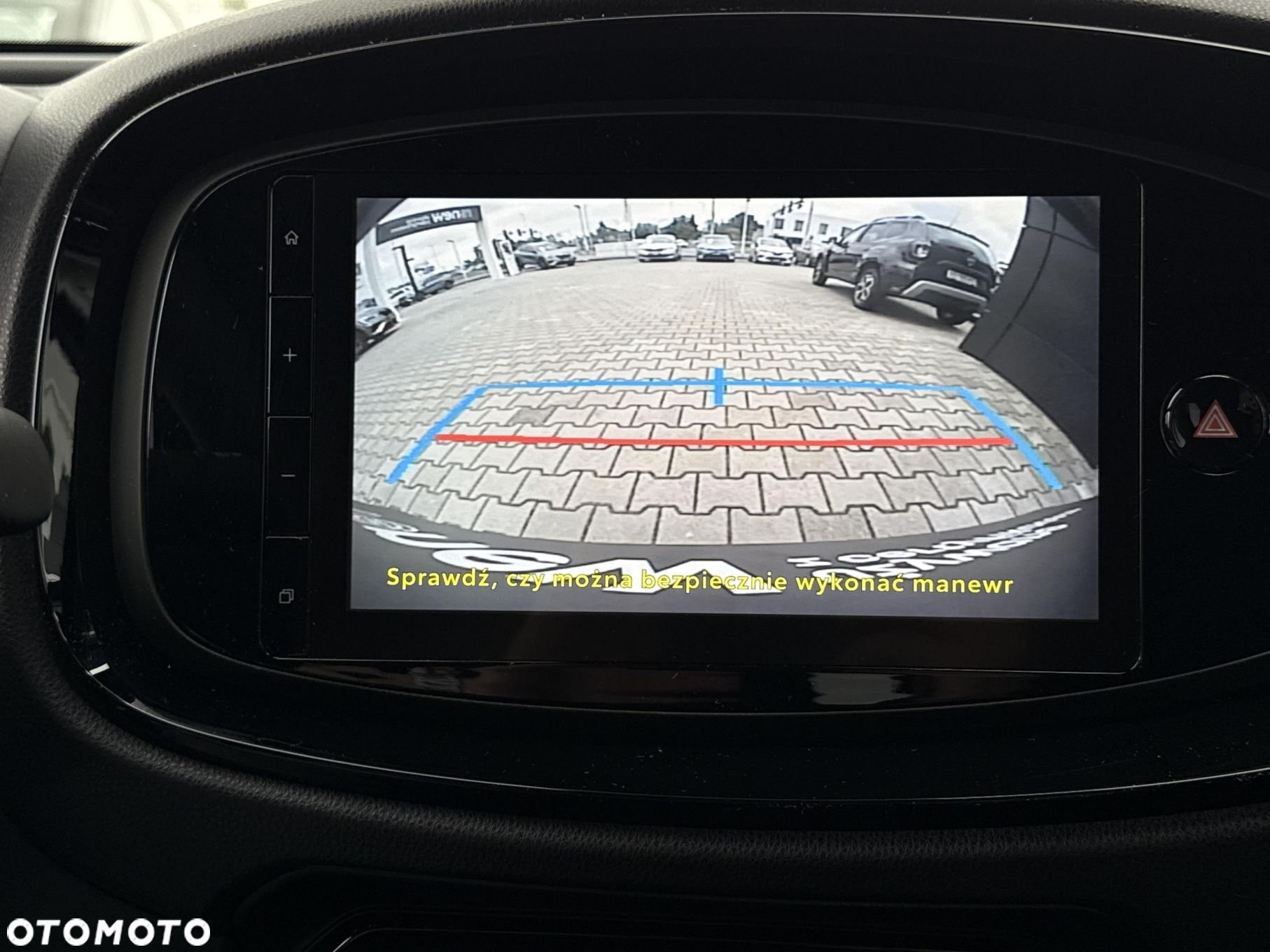 Toyota Aygo X 1.0 VVT-i Executive - 12