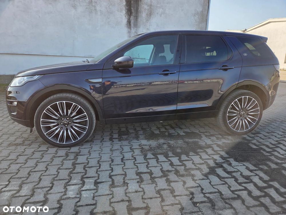 Land Rover Discovery Sport - 8