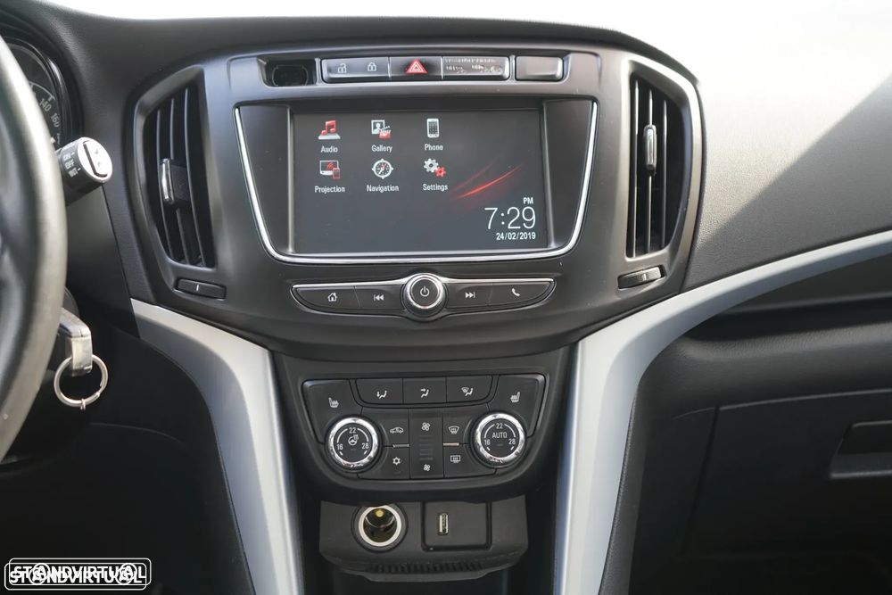 Opel Zafira 1.6 D S&S Business Innovation - 15