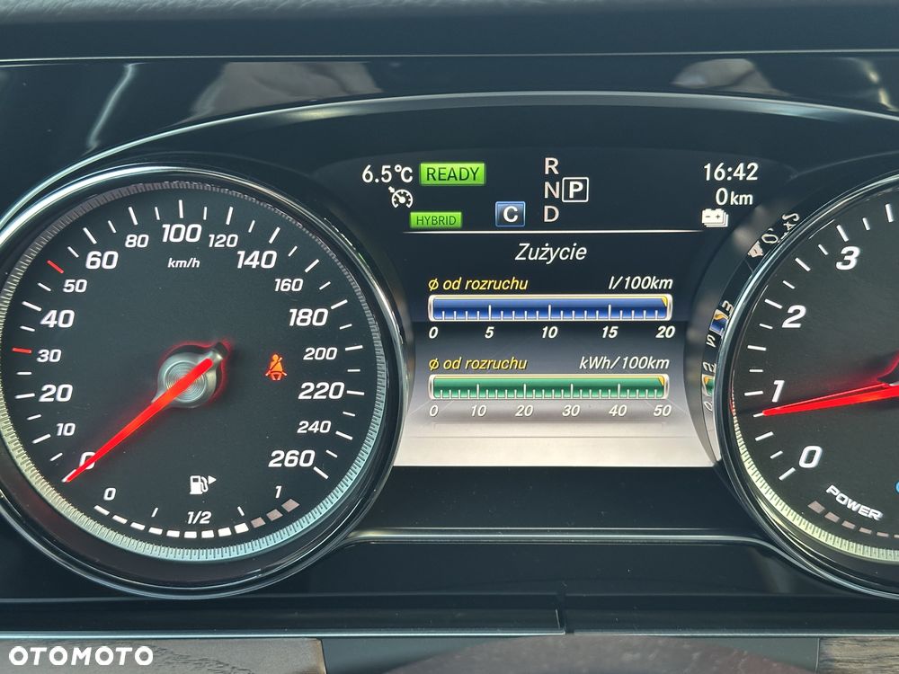 Mercedes-Benz Klasa E - 4