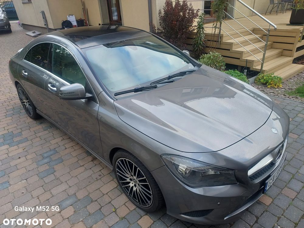 Mercedes-Benz CLA 250 4Matic 7G-DCT - 12