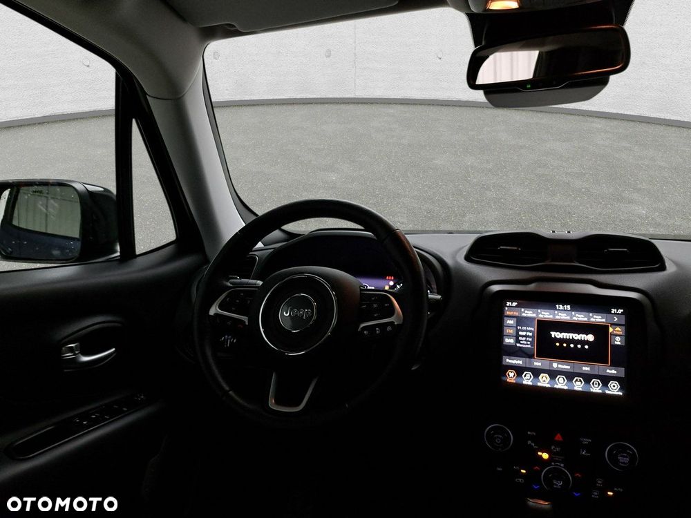 Jeep Renegade - 10