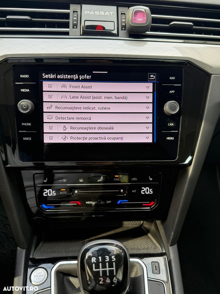 Volkswagen Passat 2.0 TDI SCR Business - 16