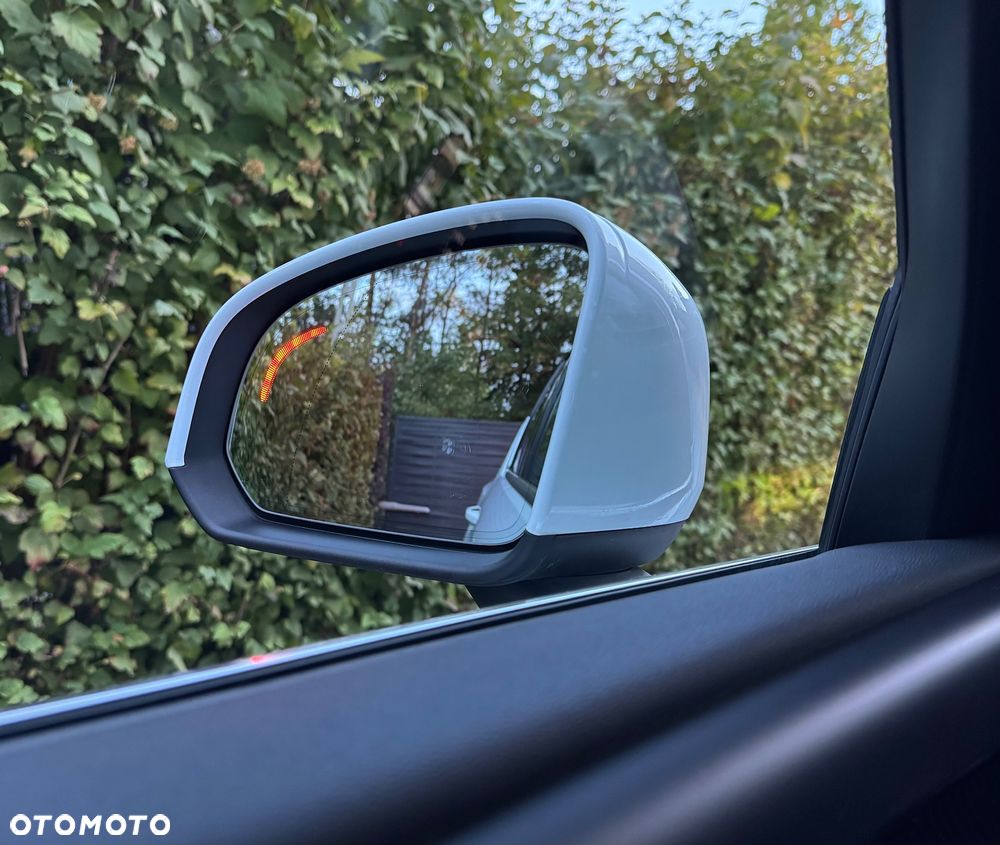 Volvo XC 40 B4 B AWD Geartronic Inscription - 24