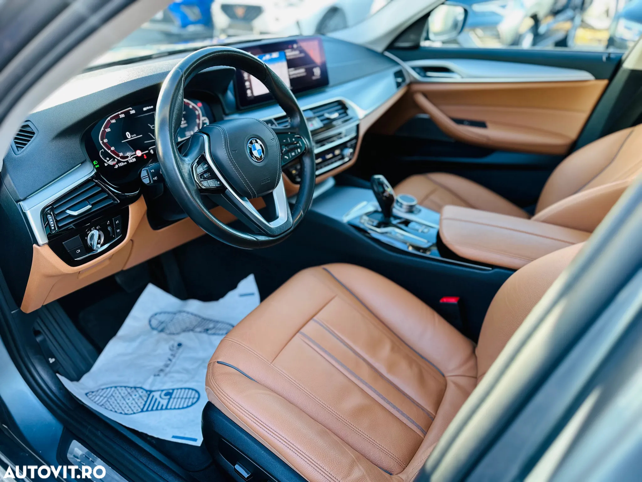 BMW Seria 5 530e xDrive Touring Aut. - 16