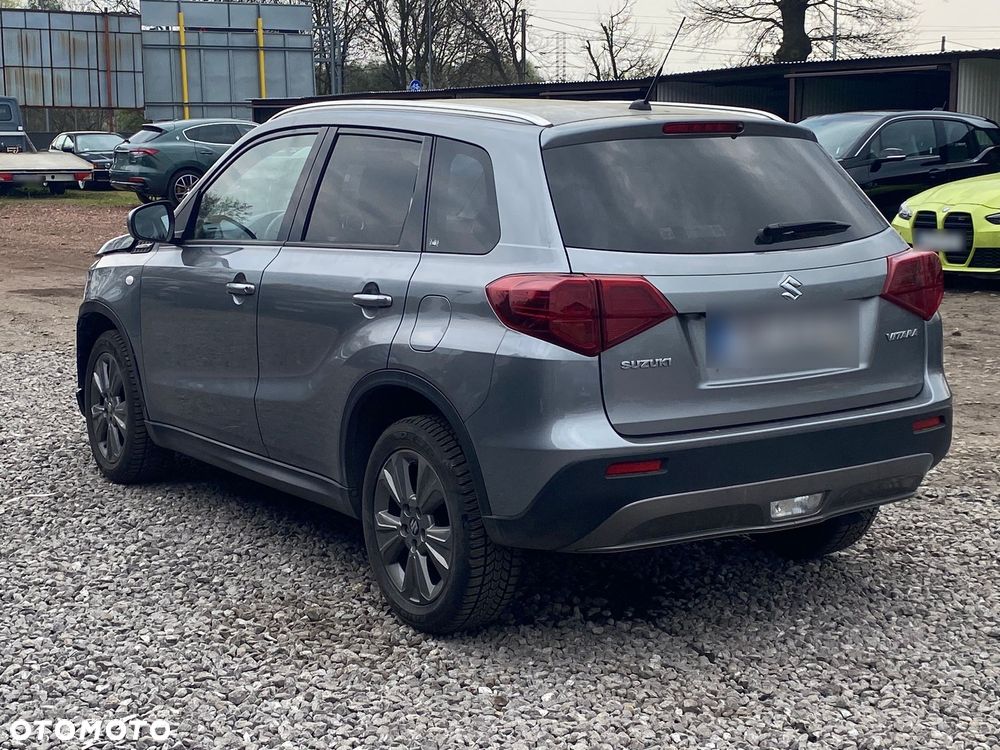 Suzuki Vitara 1.0 Boosterjet Premium 2WD - 11
