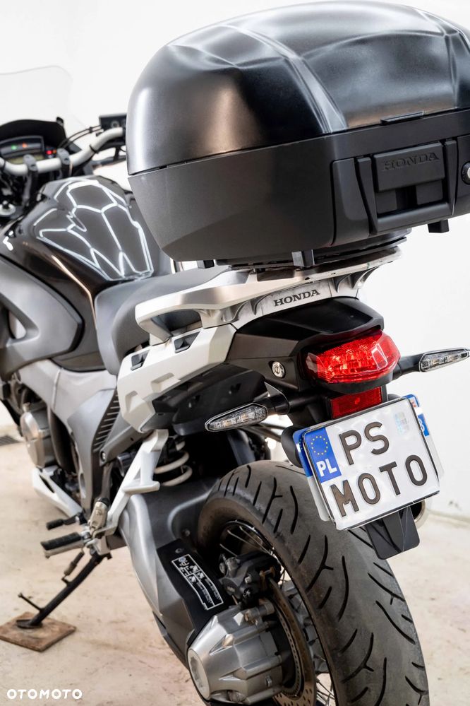 Honda VFR - 18