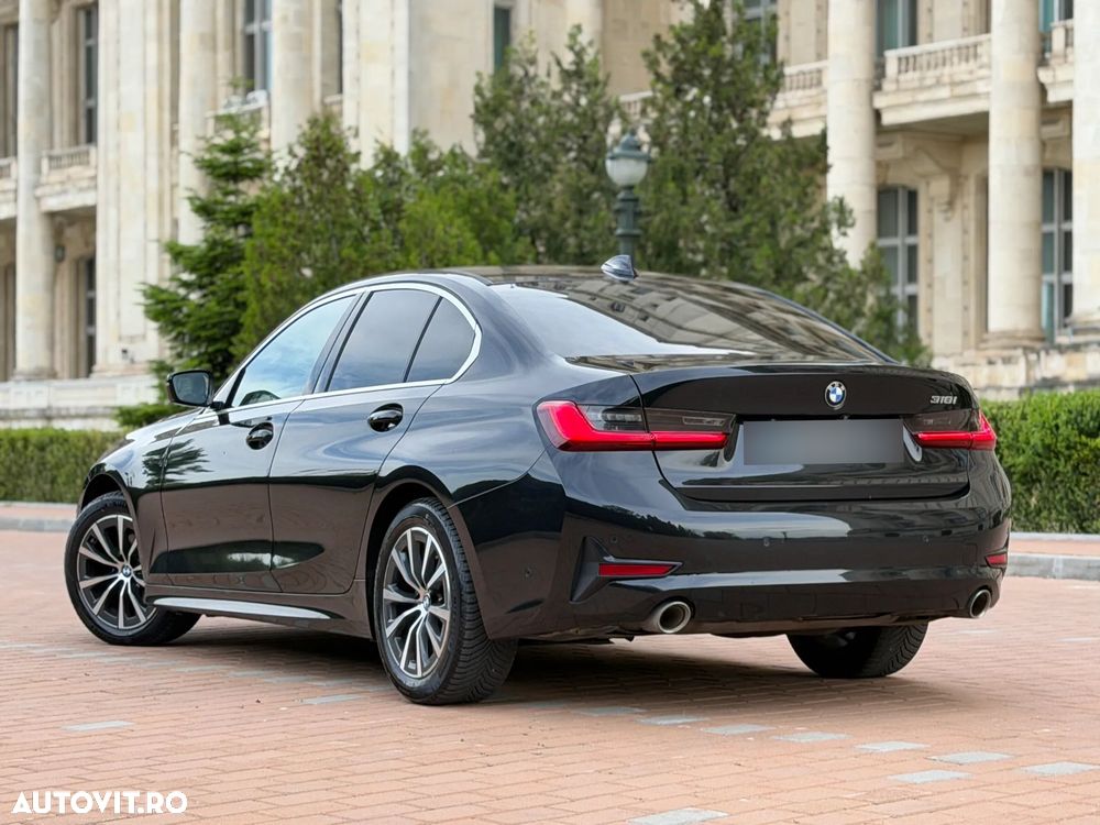 BMW Seria 3 318i Aut. Sport Line - 4