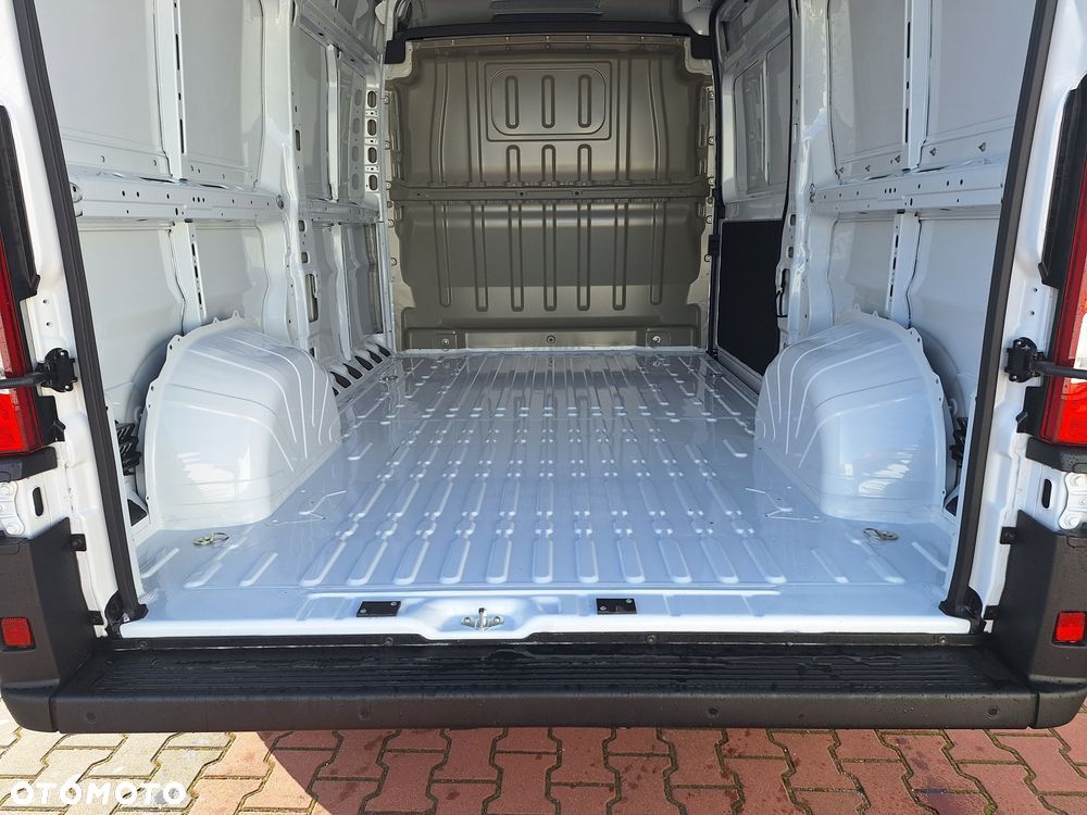 Peugeot Boxer 333 H3-Power L2H2 - 8
