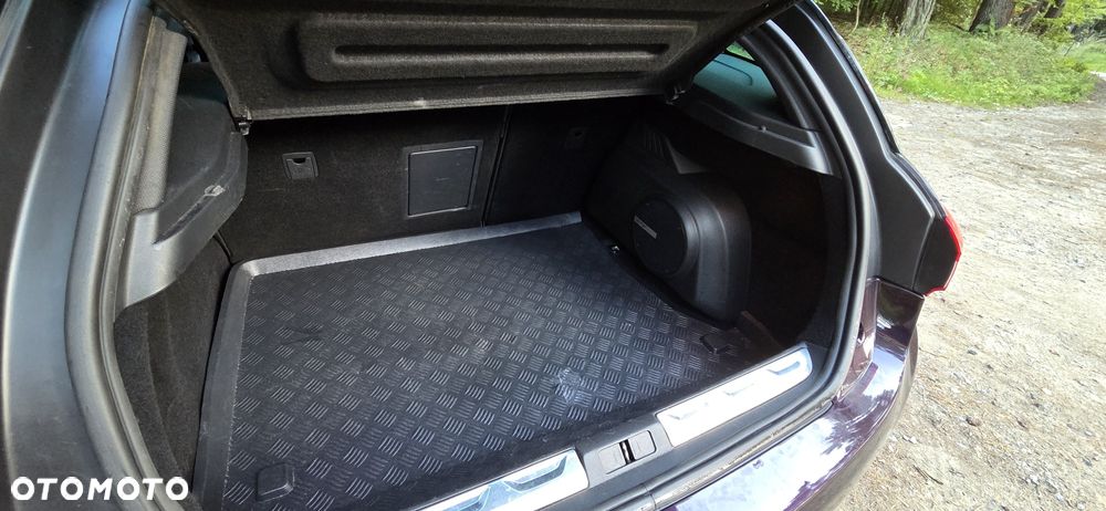 DS Automobiles DS 5 - 8