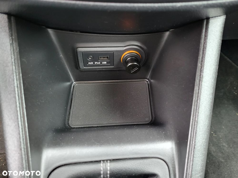 Kia Venga 1.6 CVVT ISG Spirit - 16