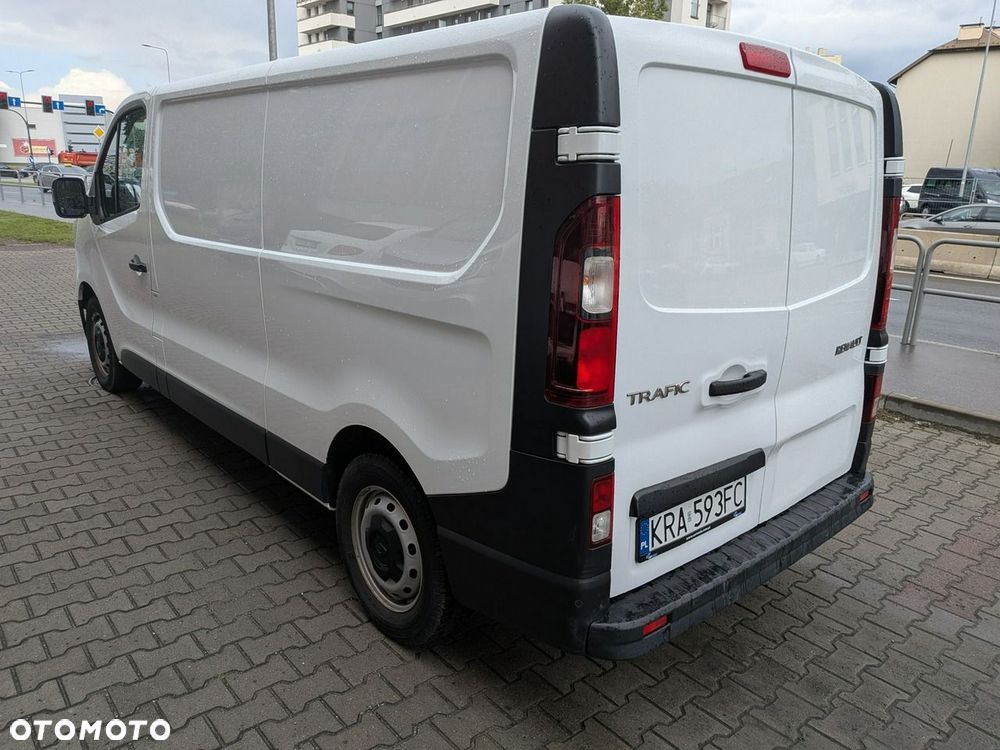 Renault Trafic - 8