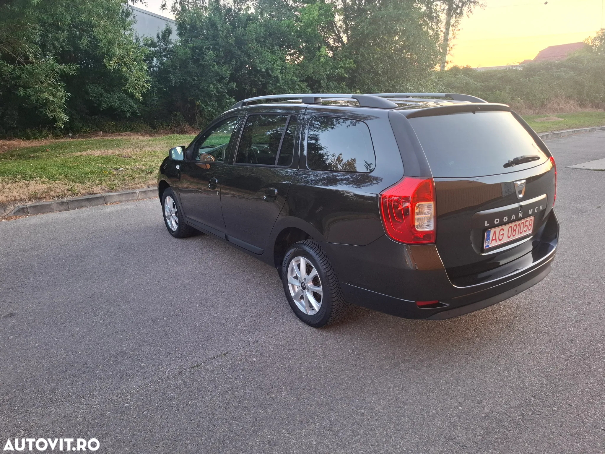 Dacia Logan 1.2 75CP Laureate - 6
