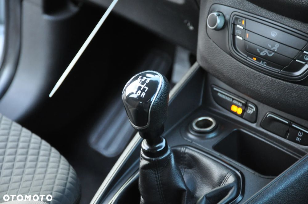 Ford Transit Courier Basis - 33