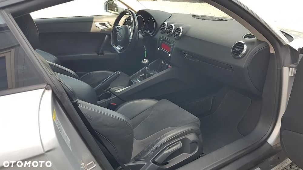 Audi TT Coupé 2.0 TFSI - 29