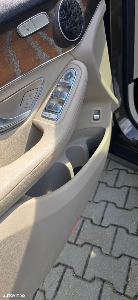 Mercedes-Benz GLC - 37