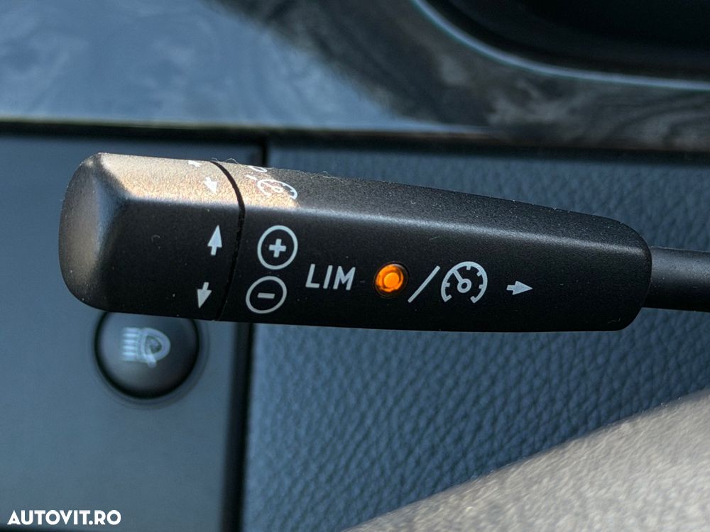 Mercedes-Benz Viano 3.0 CDI DPF lang Automatik Avantgarde - 25